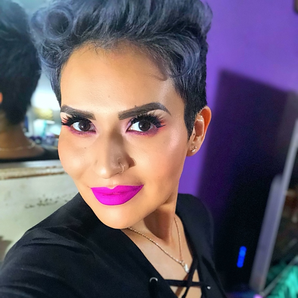 Meet your Posher, Lucy